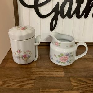 FTDA Sugar and Creamer Set